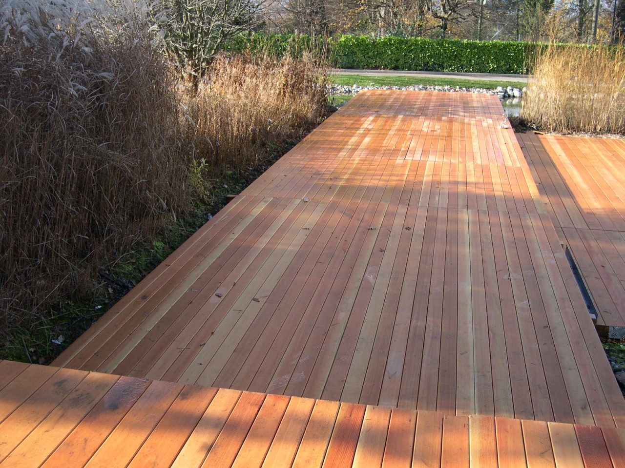 Magnifique terrasse en bois naturel
